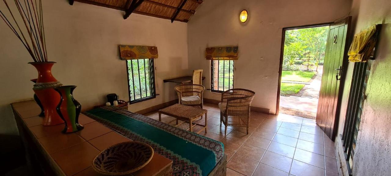 Barefoot Lodge And Safaris - Malawi Lilongwe Buitenkant foto