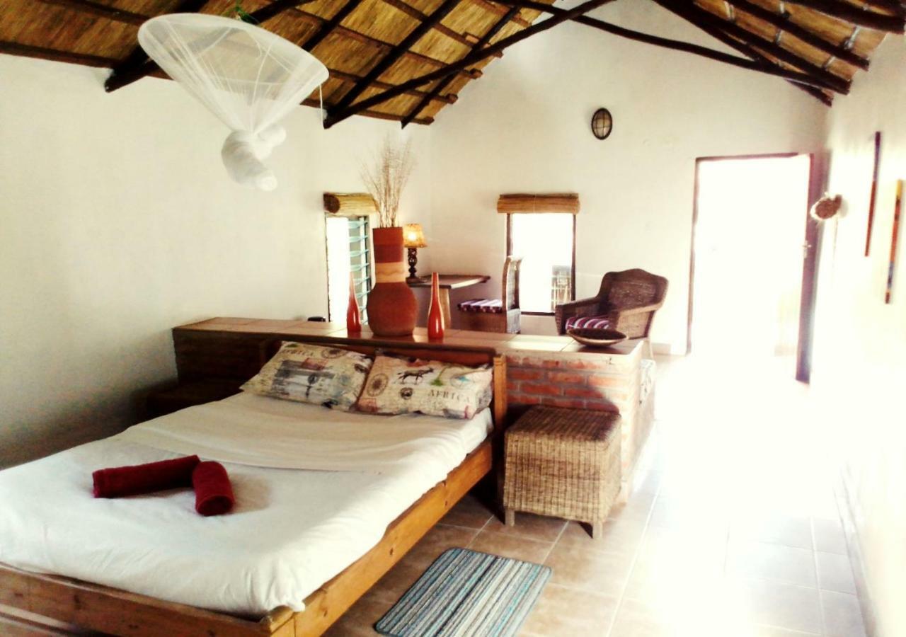 Barefoot Lodge And Safaris - Malawi Lilongwe Buitenkant foto